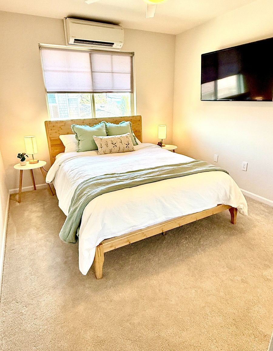 Second bedroom