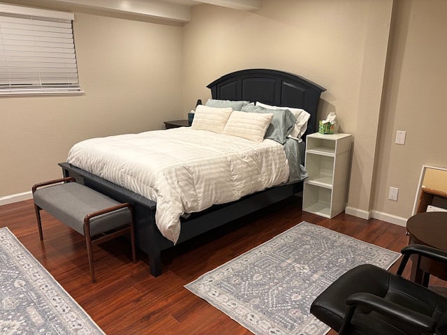 Larger Bedroom with Queen bed
