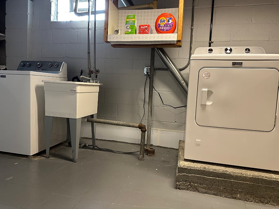 Laundry washer dryer