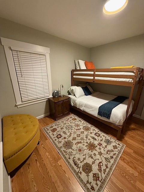 Furnished Finder property 975793_1 photo 8
