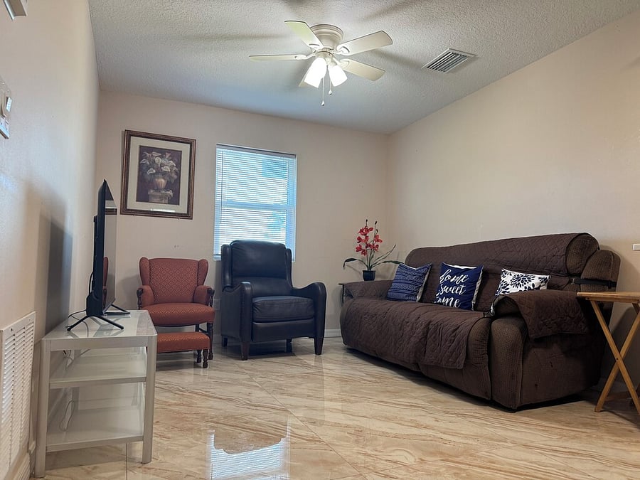 Furnished Finder property 975794_1 photo 9