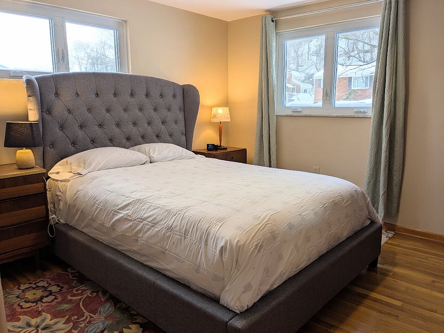 queen bedroom