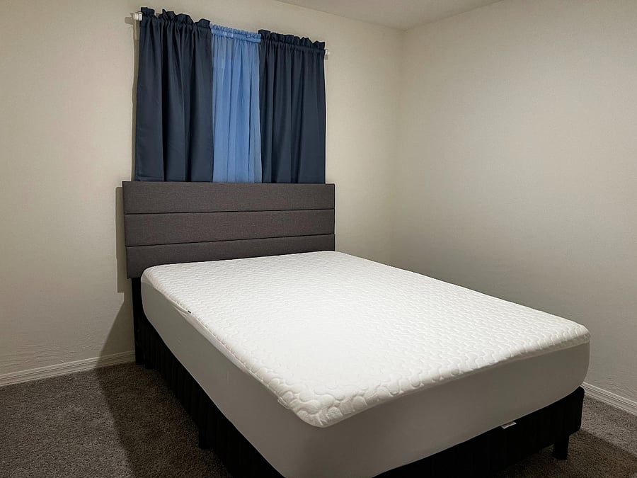 3rd Bedroom with Queen Size Bed.