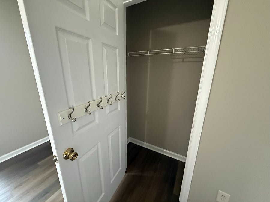 Furnished Finder property 975901_1 photo 23