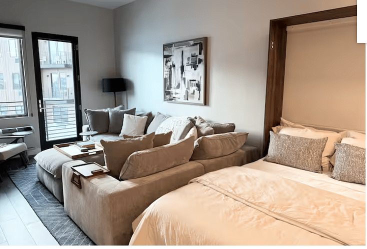 One Bedroom Family Room and Murphy Bed