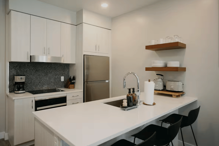 One Bedroom Kitchen