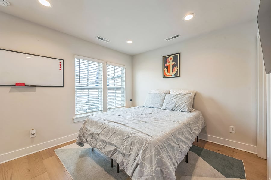Third Bedroom with Full En-Suite With Walk-Out To Rooftop Balcony