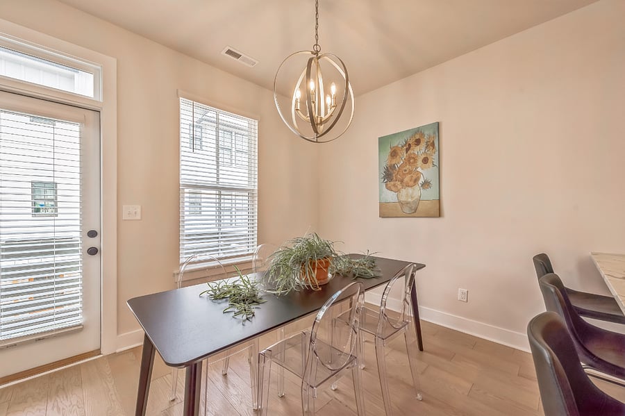 Large Table Off Kitchen