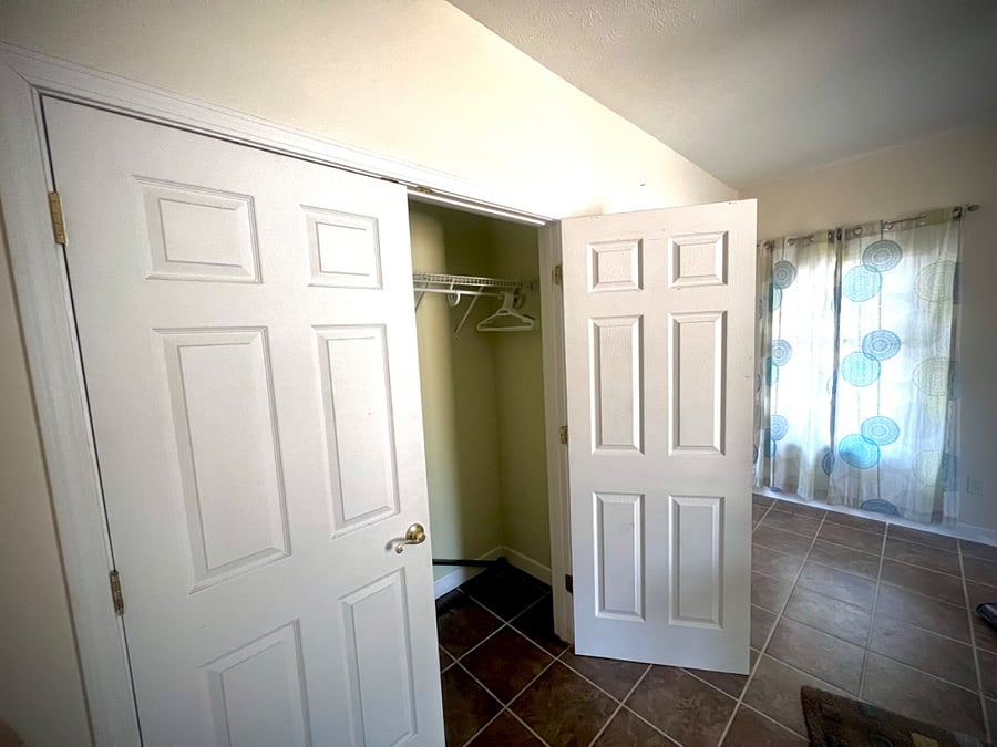 Furnished Finder property 976073_1 photo 2