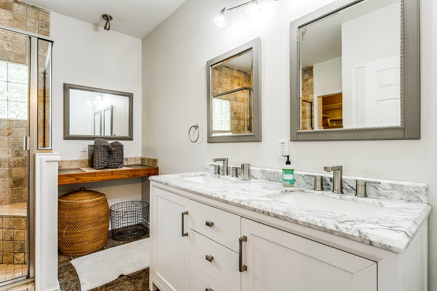 Large ensuite bathroom off of the primary bedroom.
