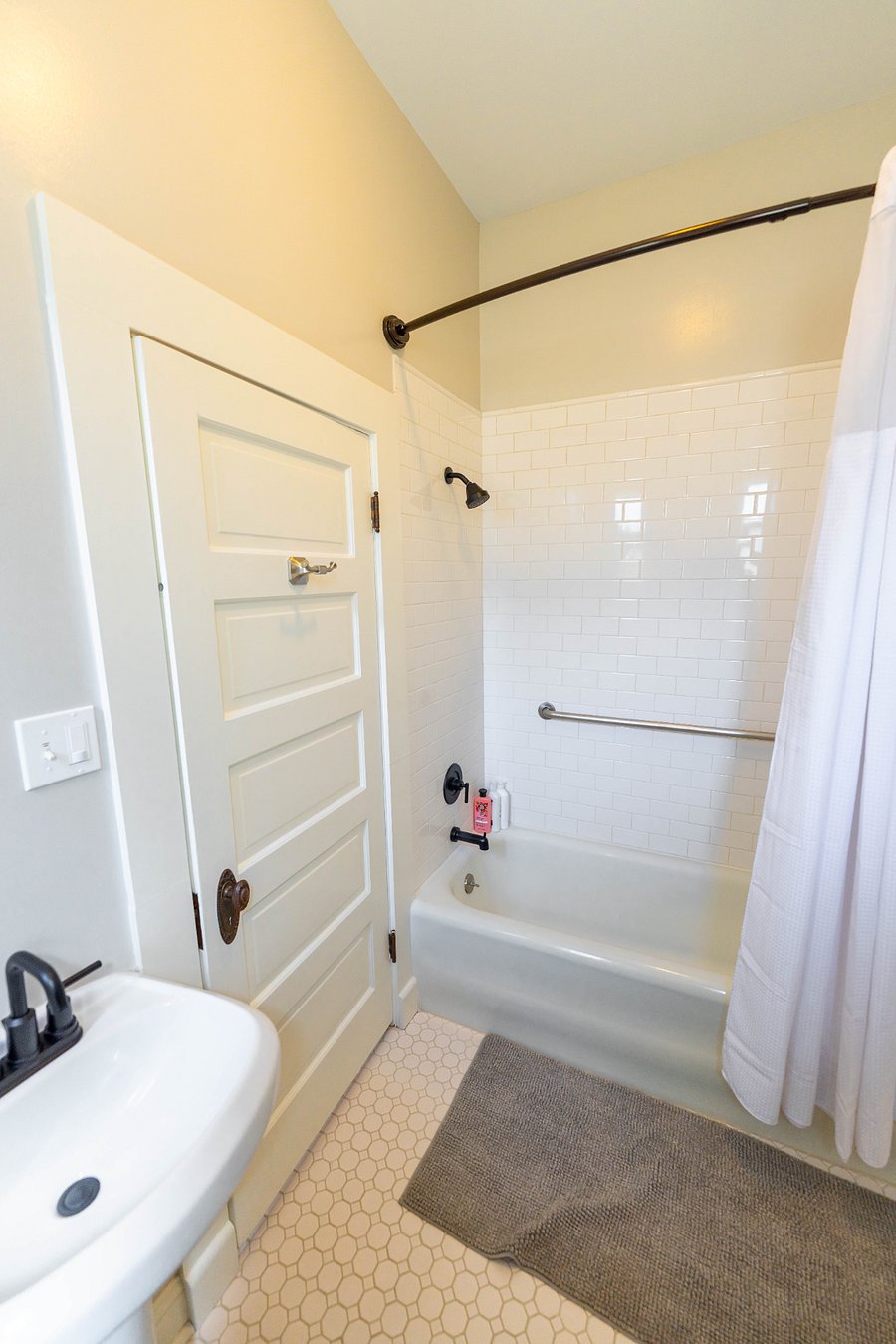 Furnished Finder property 976079_1 photo 9