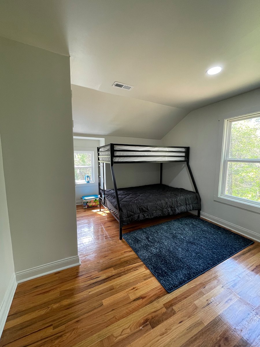 Upstairs Bunk room, full size on the bottom, extra space in room for play