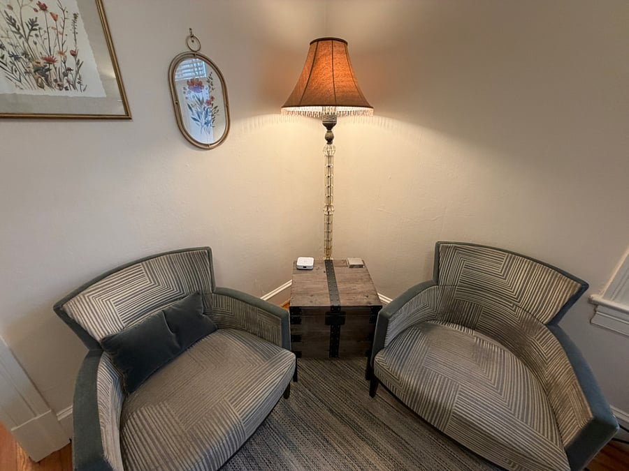Sitting area in Den