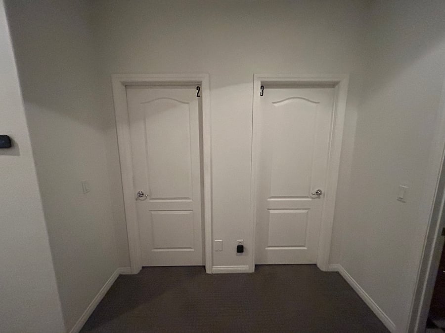 Entrance to room 2 & 3
