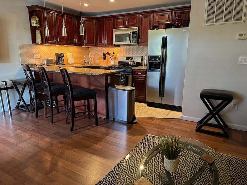 Furnished Finder property 976355_2 photo 6