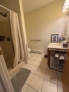 Main floor Bathroom