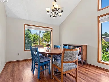 Furnished Finder property 976381_1 photo 16