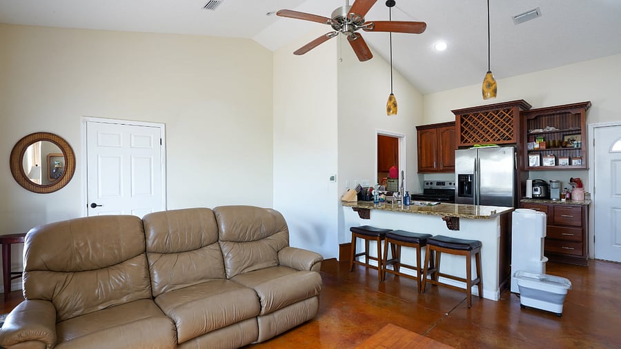 Furnished Finder property 976435_1 photo 3