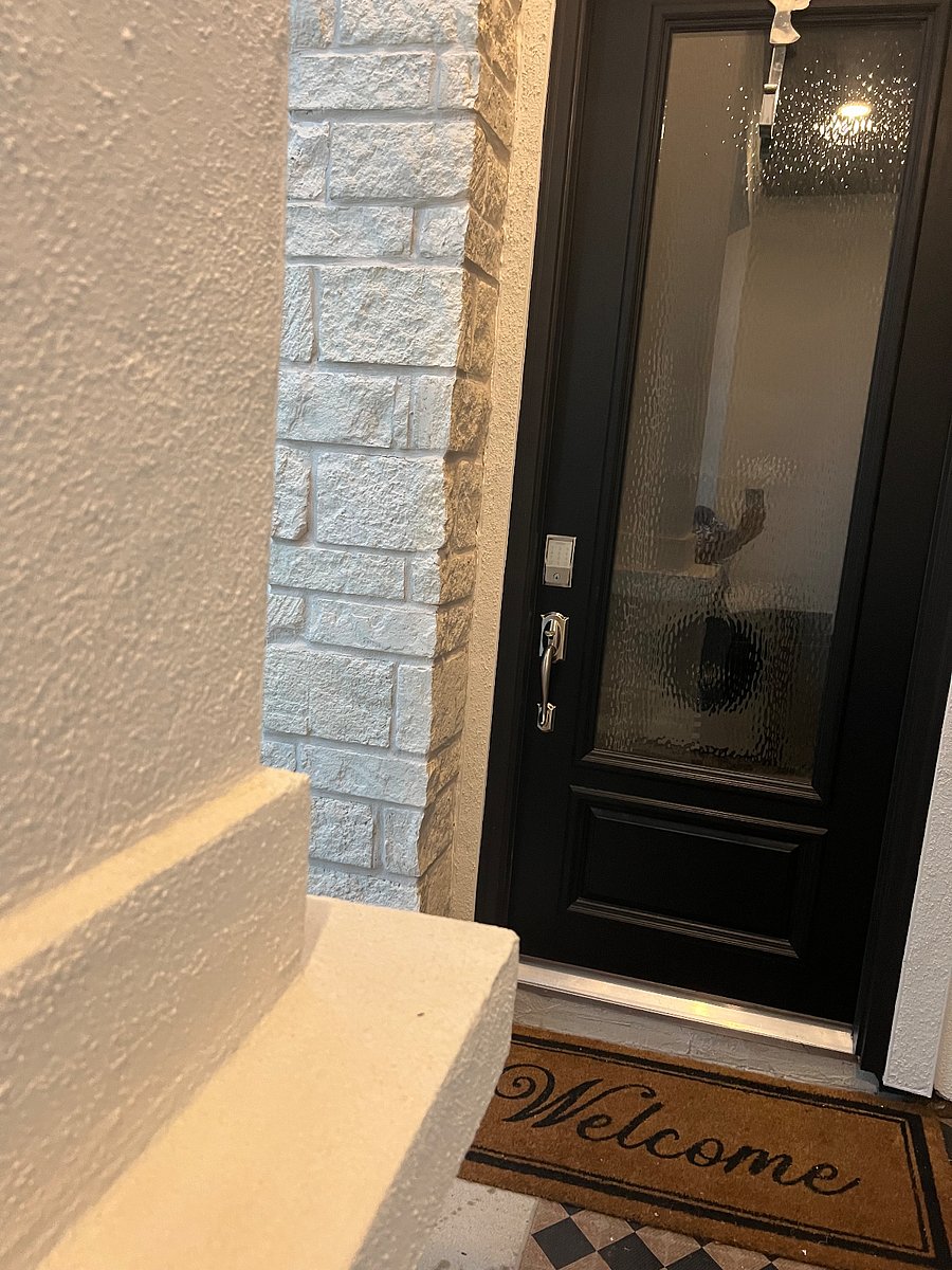 Private keyless entry with cozy foyer. 