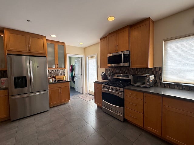 Furnished Finder property 976555_1 photo 8