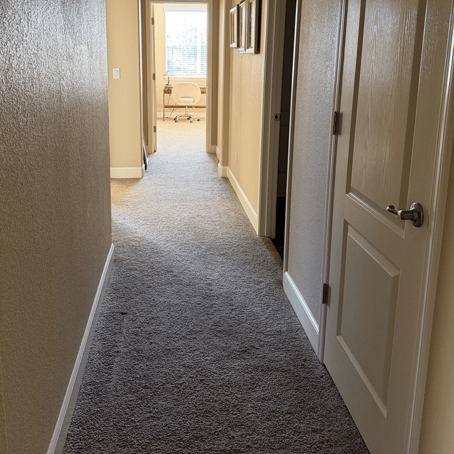Private Hallway to Guest Bedroom, office and vacant 2nd room