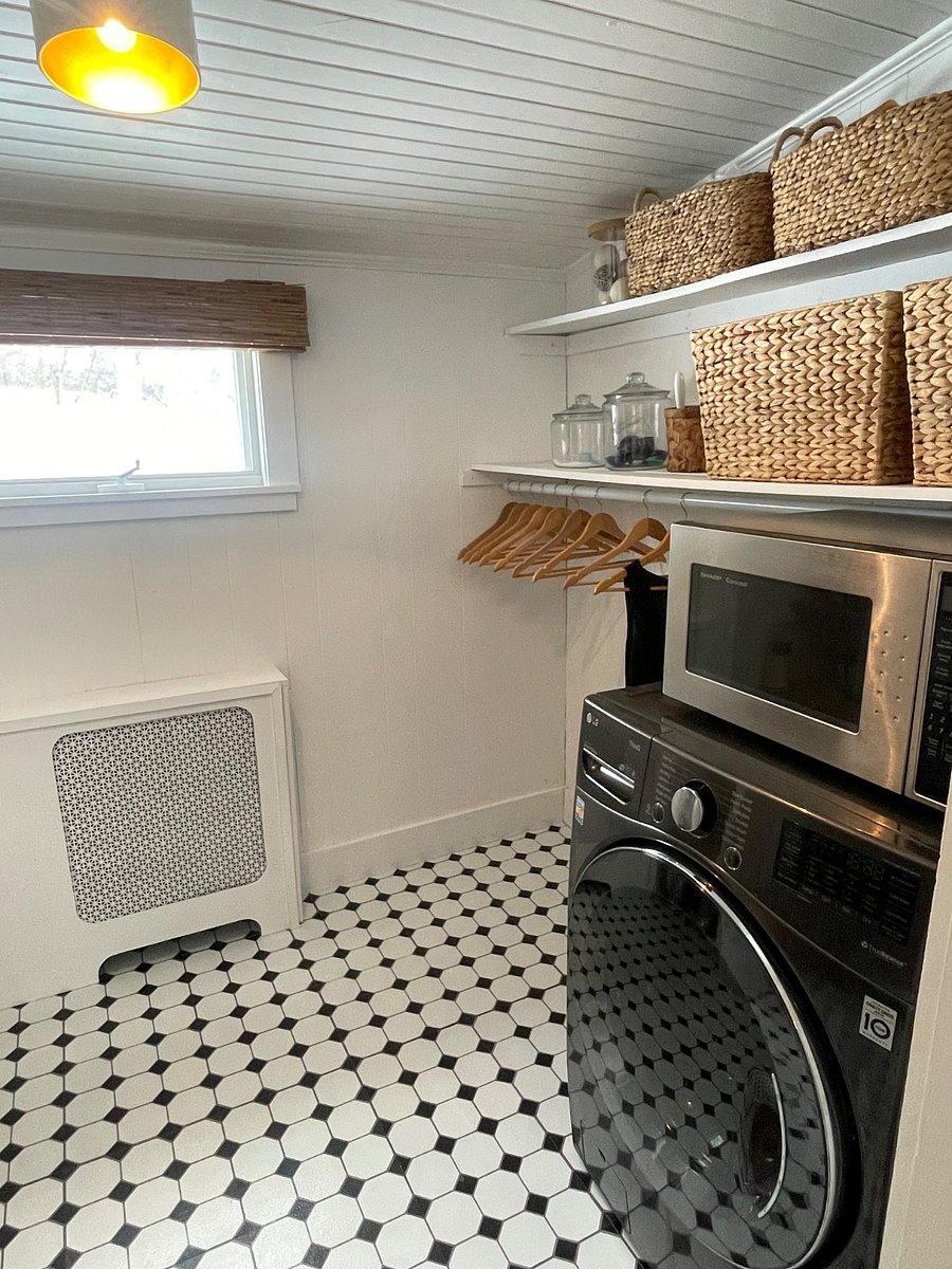 Main floor laundry room/ Butlers pantry  with all in one washer/ dryer. 