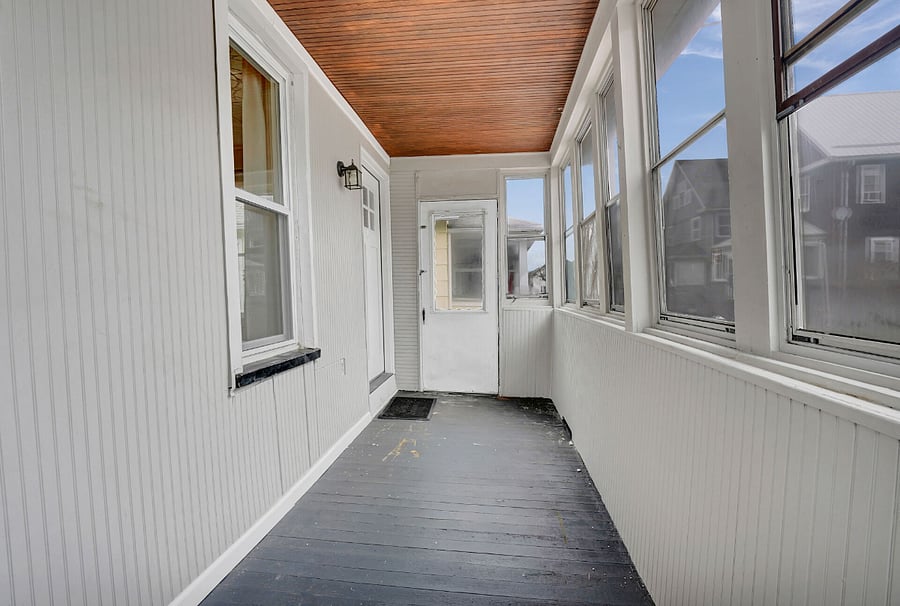 Mud room
