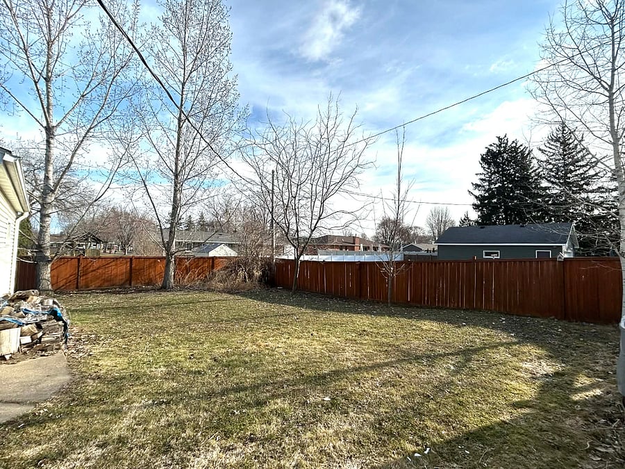 Private backyard space (picture taken end of March 2026)