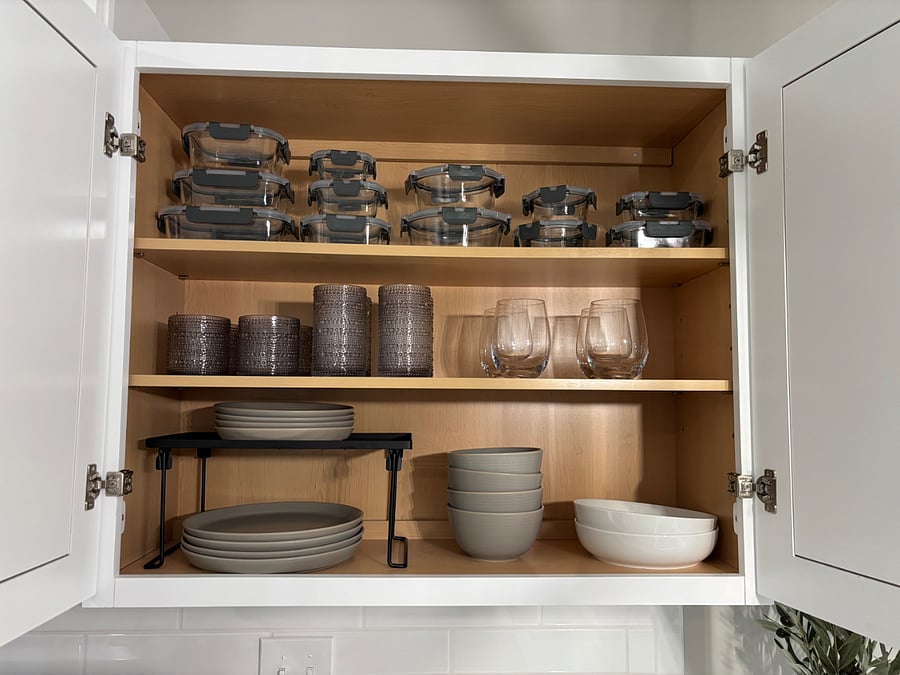 Variety of food storage containers for meal prepping.