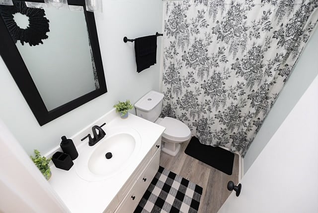 Secondary Bathroom