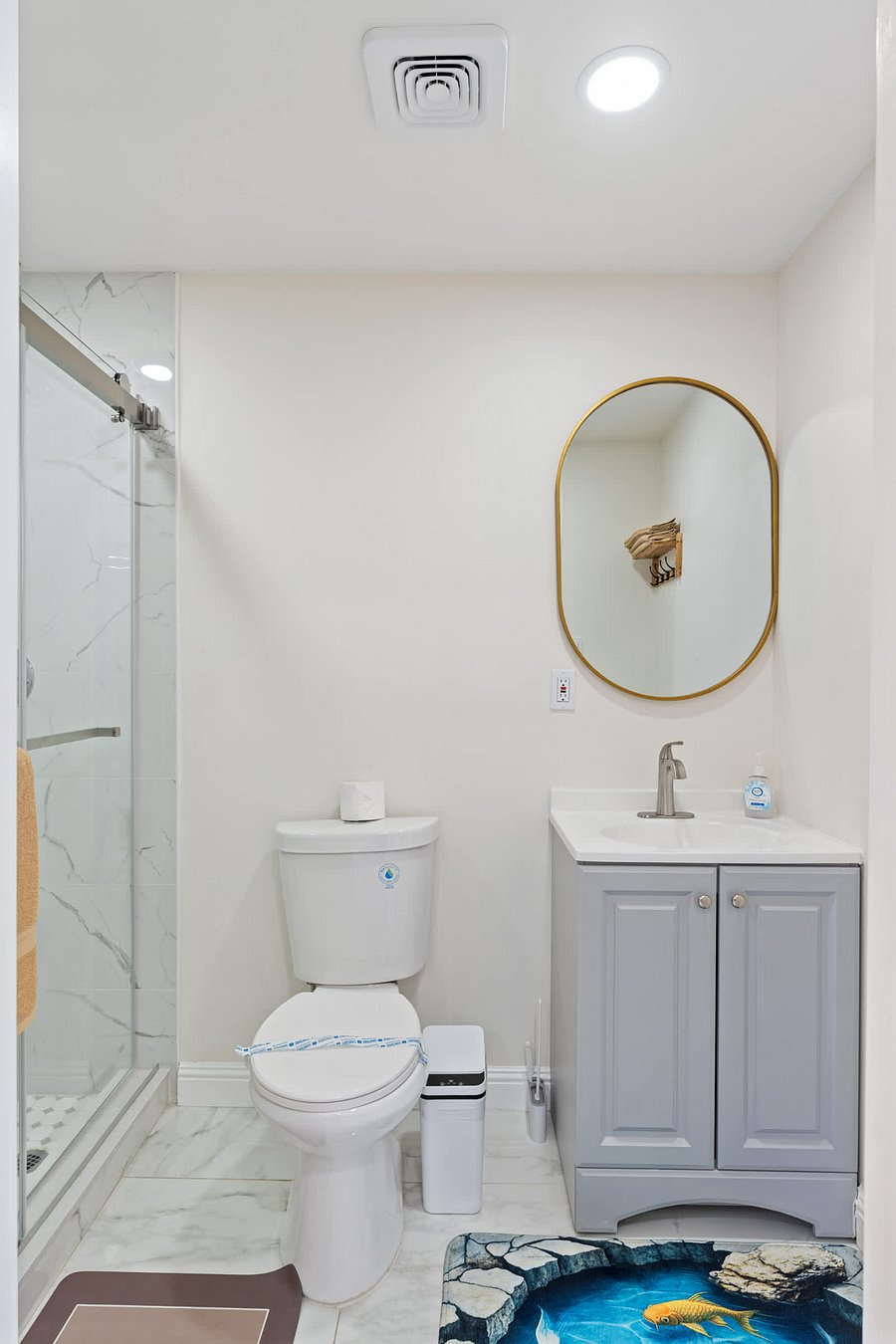 Modern bathroom vanity with great lighting.