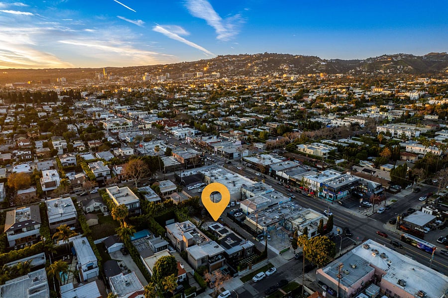Birds-eye view of the surrounding Los Angeles neighborhood