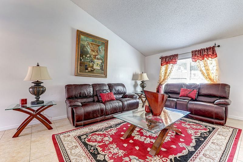 Furnished Finder property 976883_1 photo 5