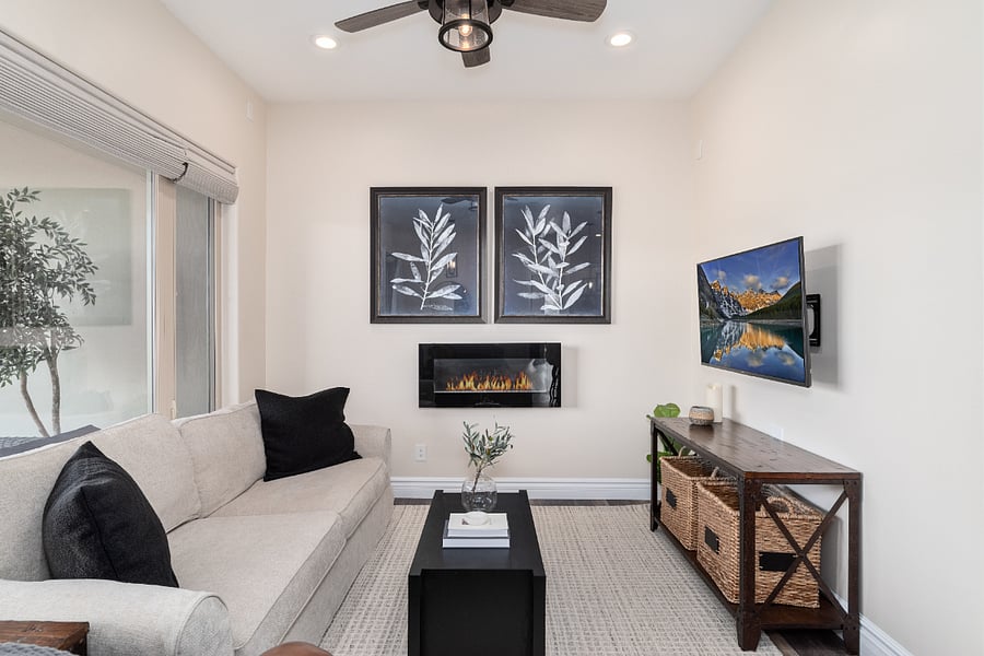 Smart TV & Electric Fireplace
