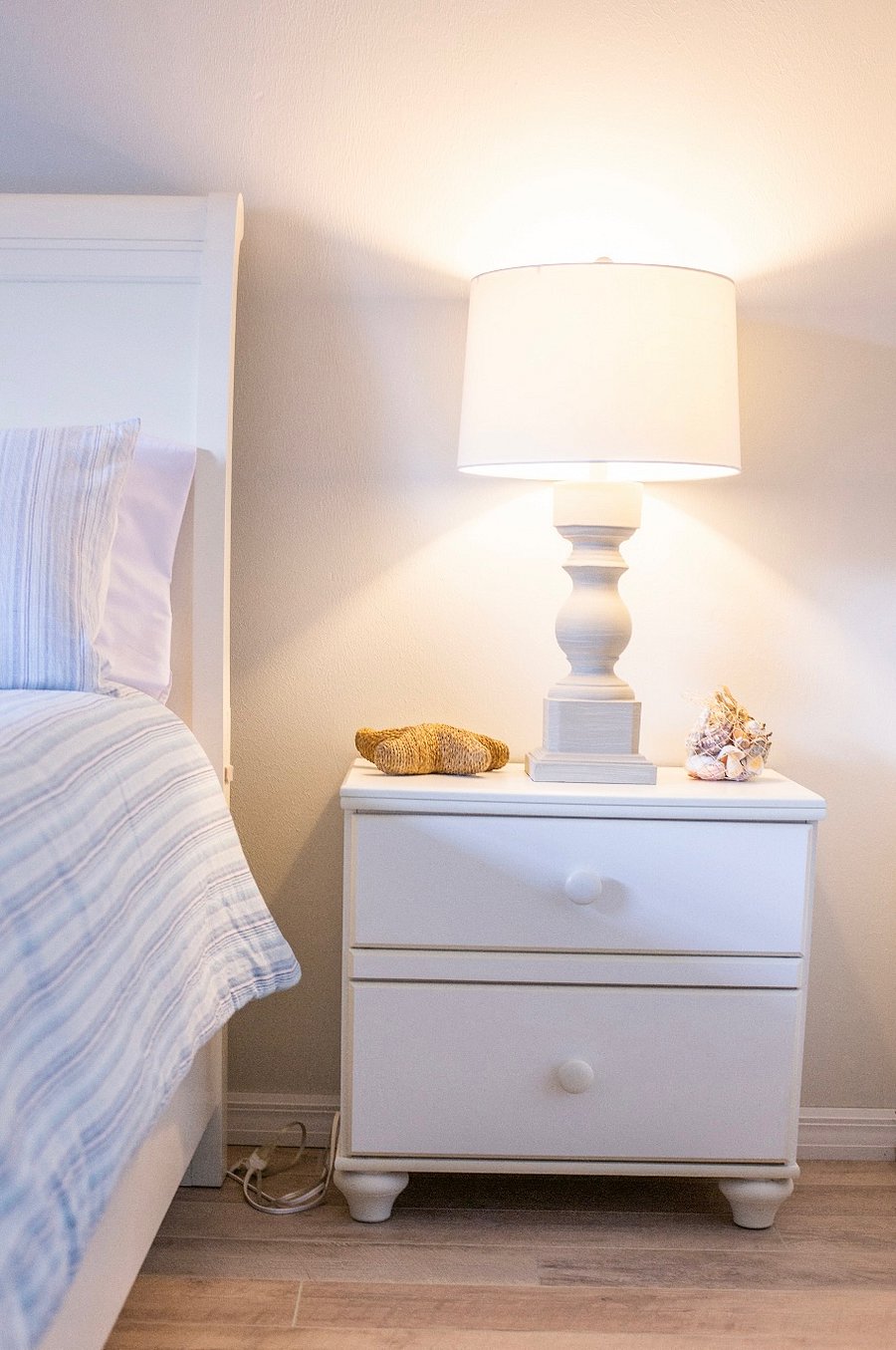 Queen room