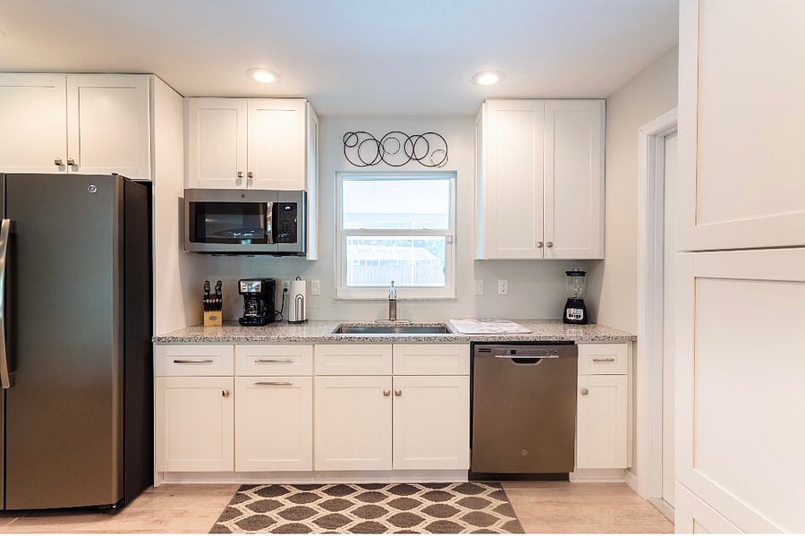Lots of cabinet space