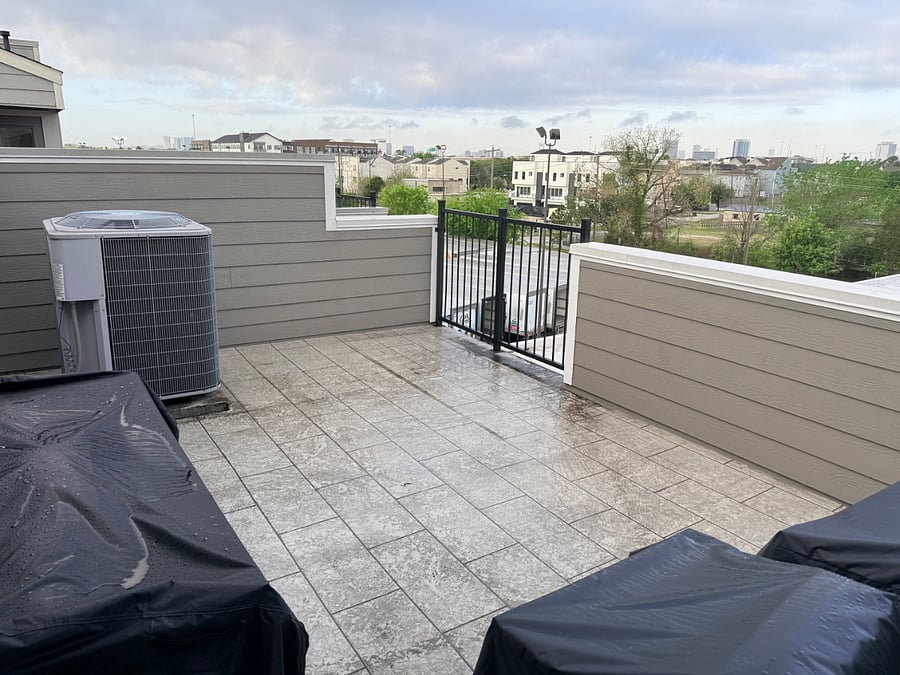 Private roof top deck