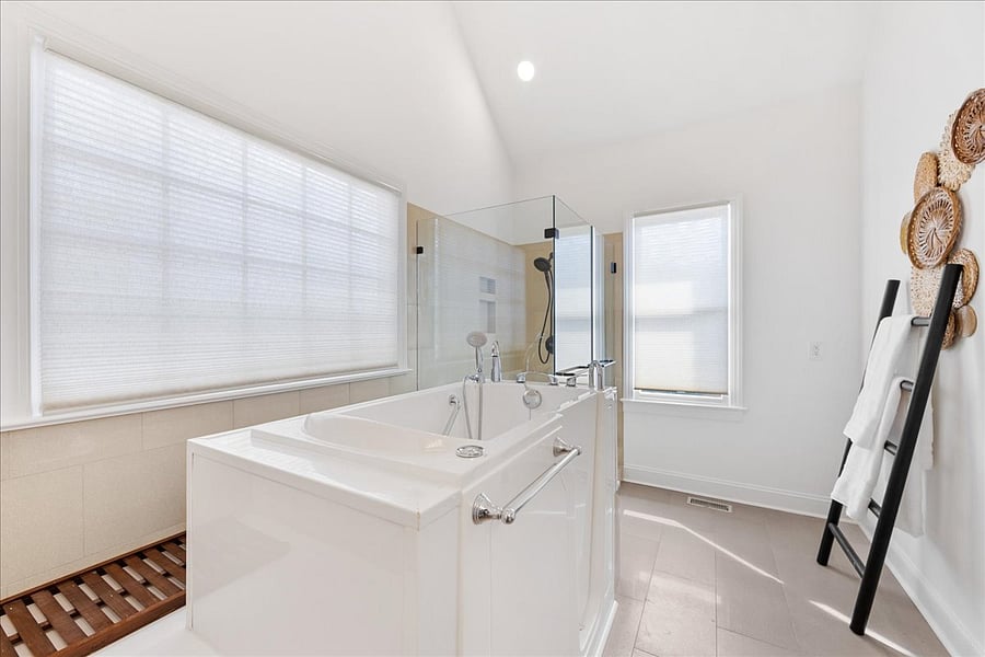 Furnished Finder property 977074_1 photo 8