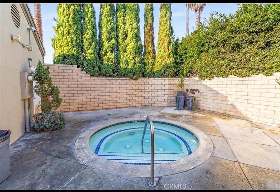 Furnished Finder property 977234_1 photo 3