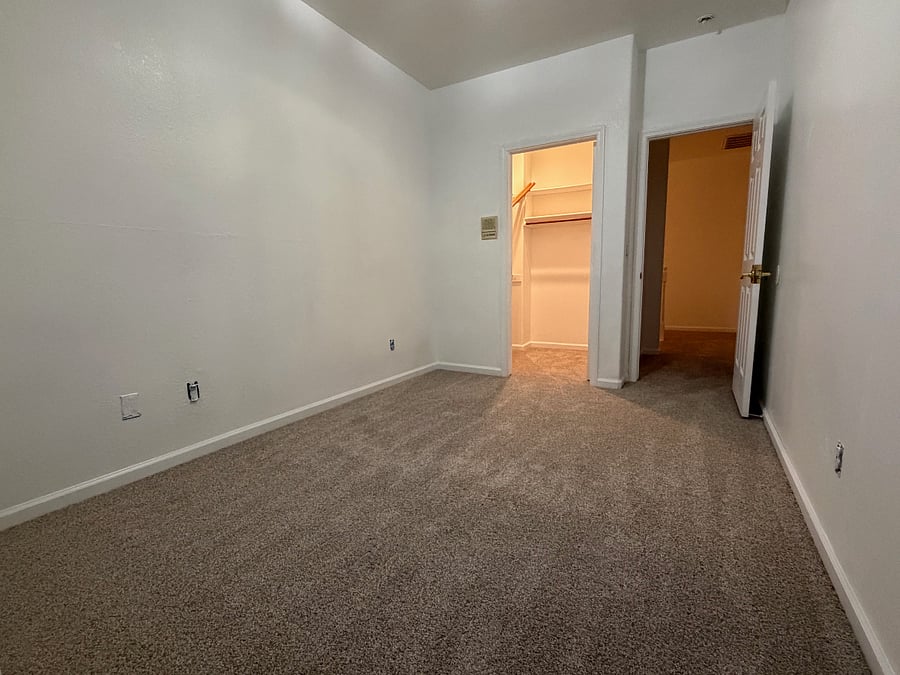 Furnished Finder property 977308_1 photo 20
