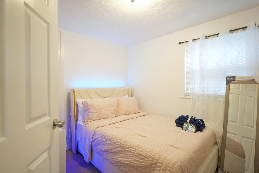 Furnished Finder property 977384_1 photo 9