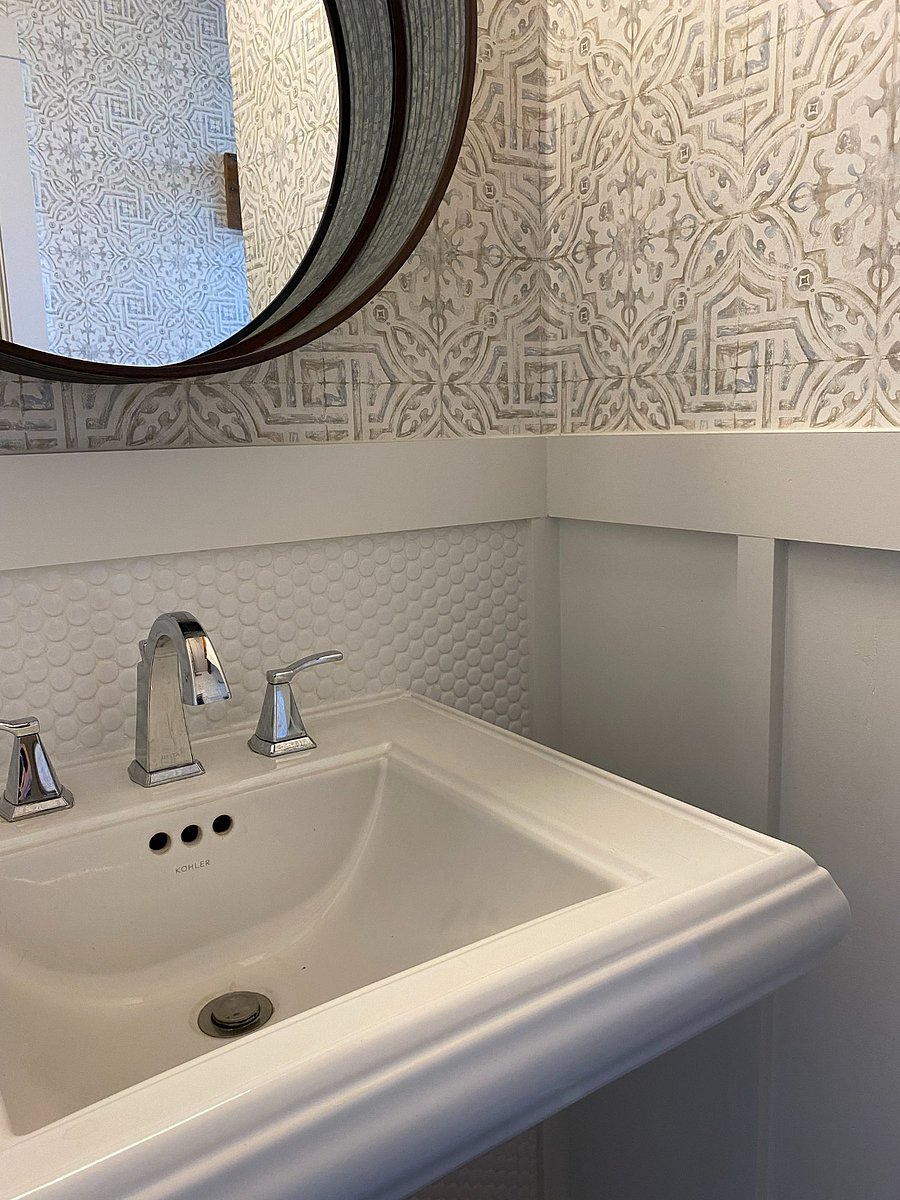 Tile detail in the second bathroom.
