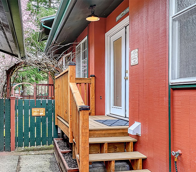 Entrance porch