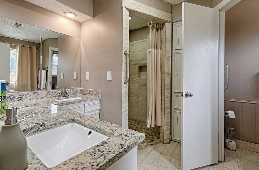Furnished Finder property 977576_1 photo 3