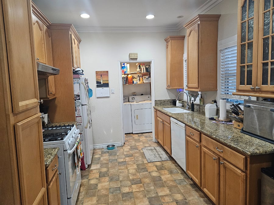 Furnished Finder property 977600_1 photo 15