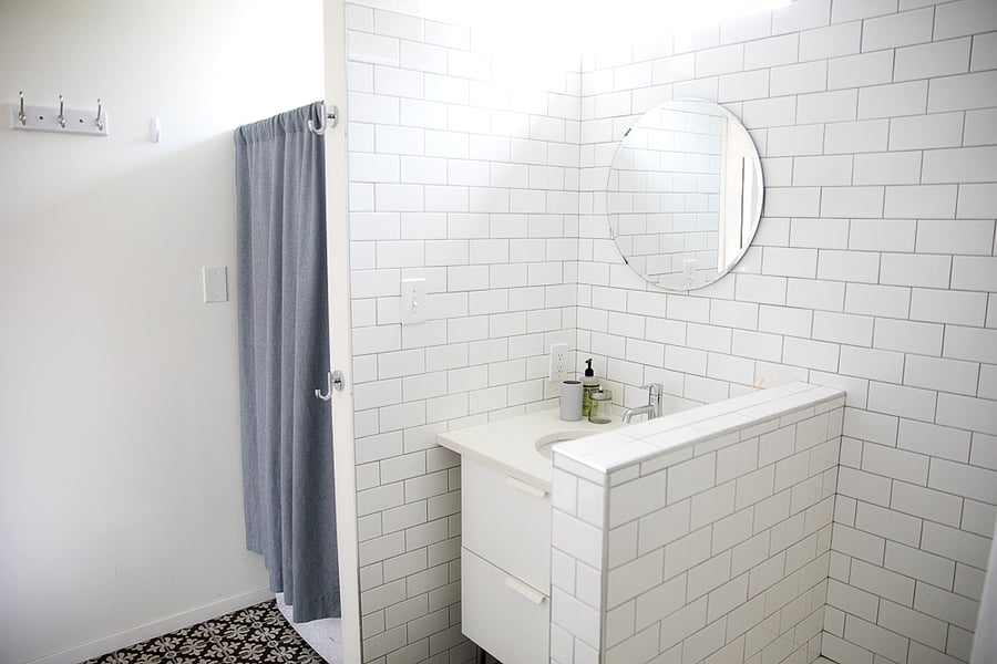 In-unit washer dryer.
