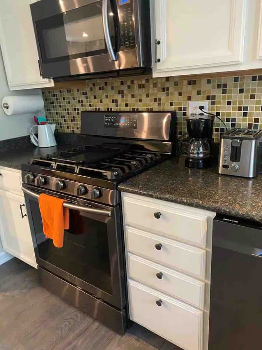 Furnished Finder property 977653_1 photo 8
