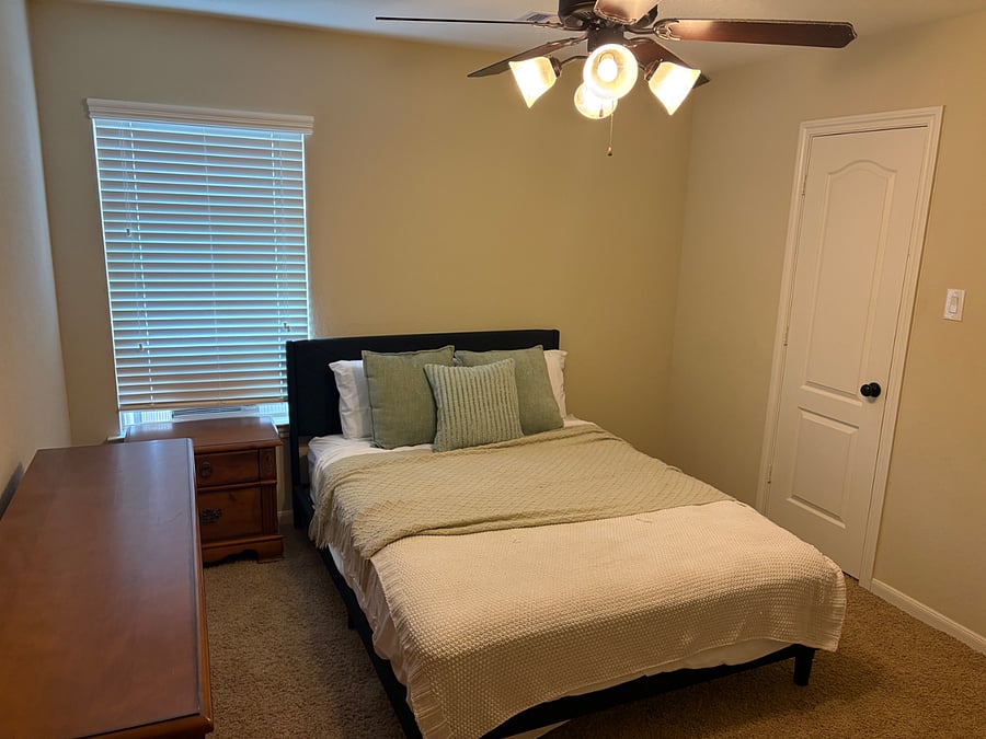 Furnished Finder property 977712_1 photo 3
