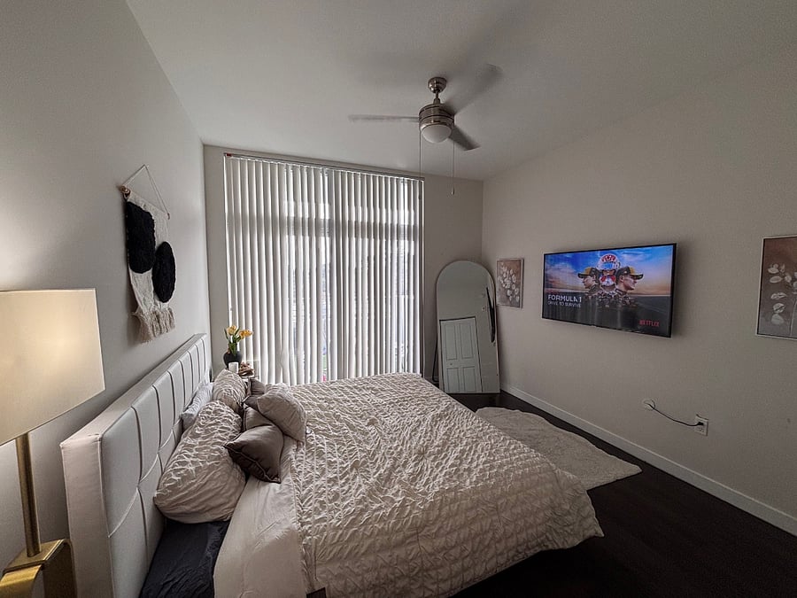 Main bedroom .