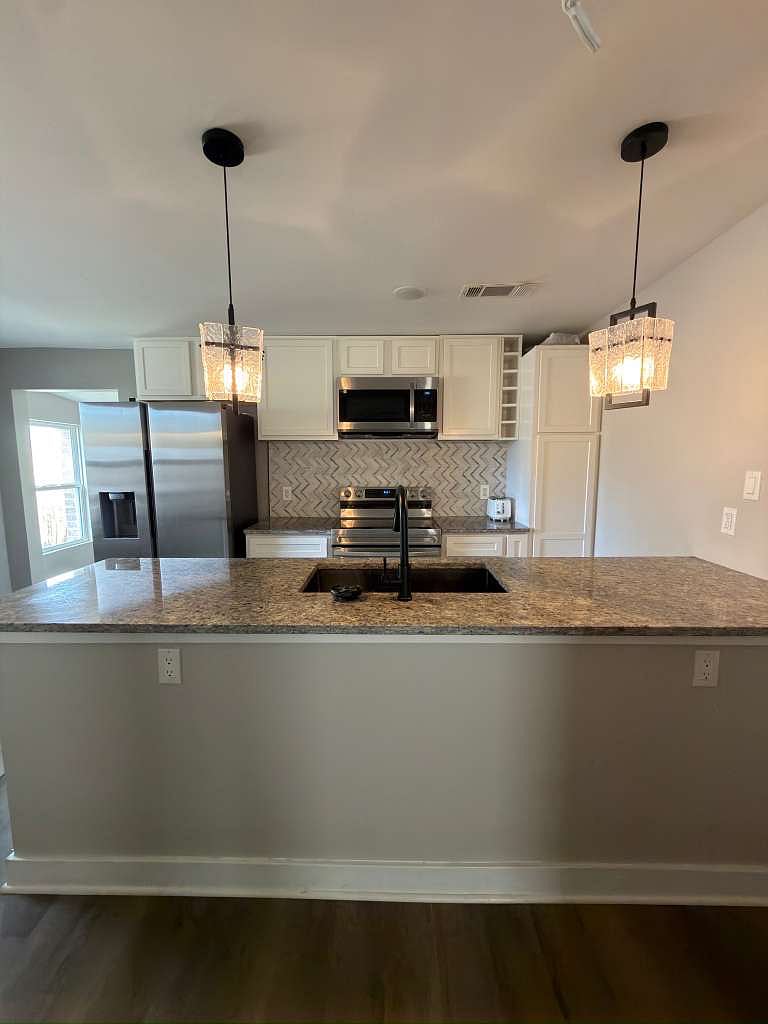 Furnished Finder property 977744_1 photo 3